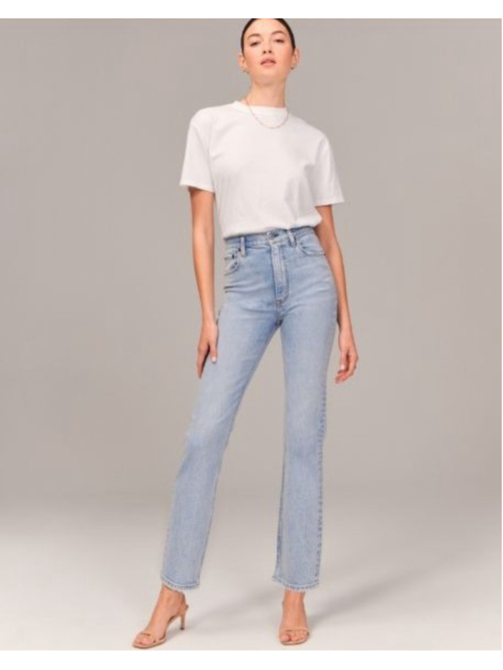 Abercrombie & Fitch Ankle Straight Ultra High Rise Light Jeans Size 27s 4short